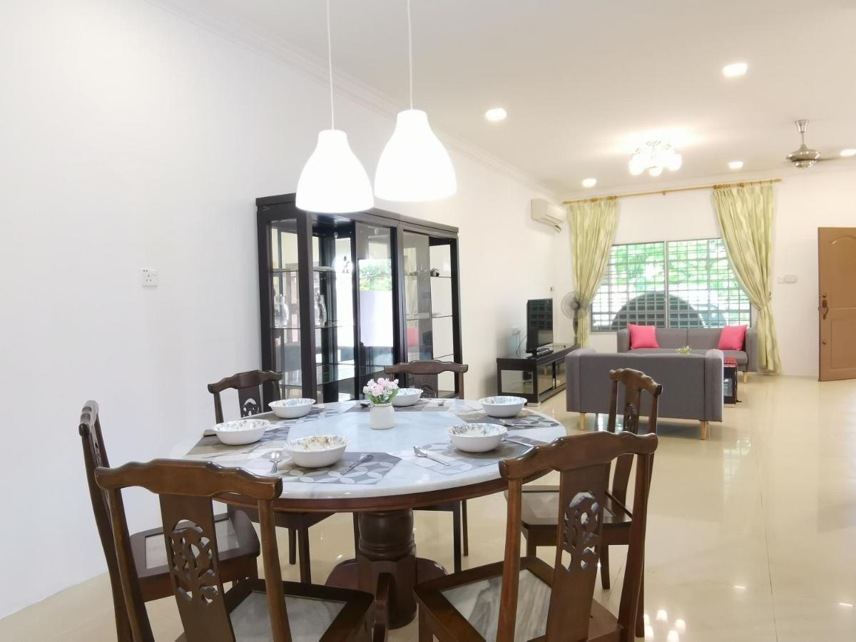 Nansang One Homestay 8Pax 4Rooms Sibu Exterior photo