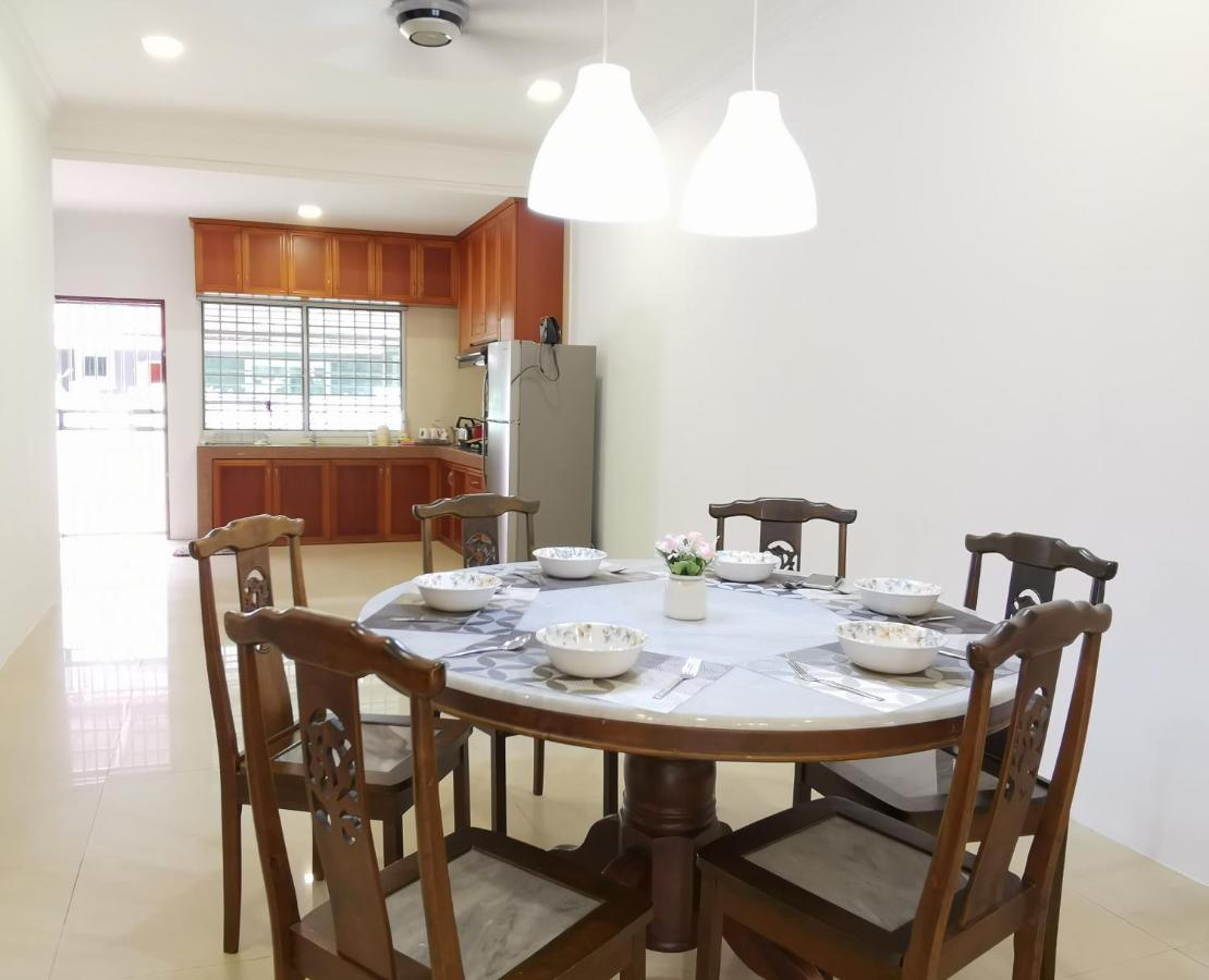 Nansang One Homestay 8Pax 4Rooms Sibu Exterior photo